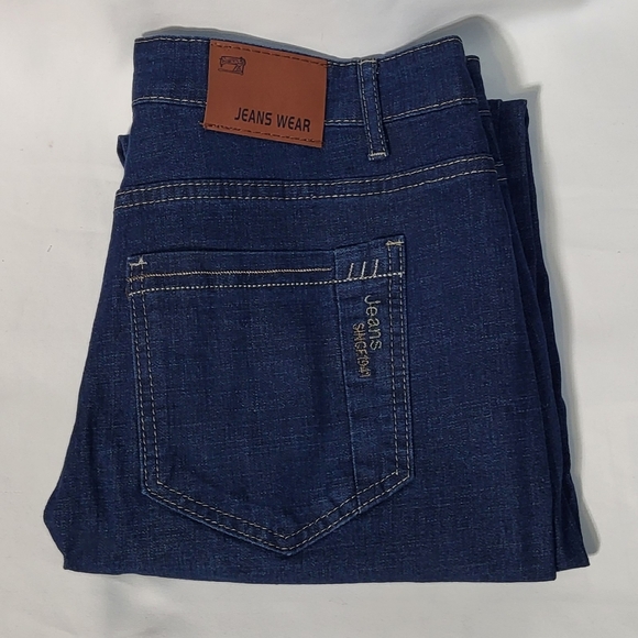 Jeans Wear Men's NWOT Deep Blue/Dark Wash Straight Leg Jeans Size 34x29 - Picture 5 of 9